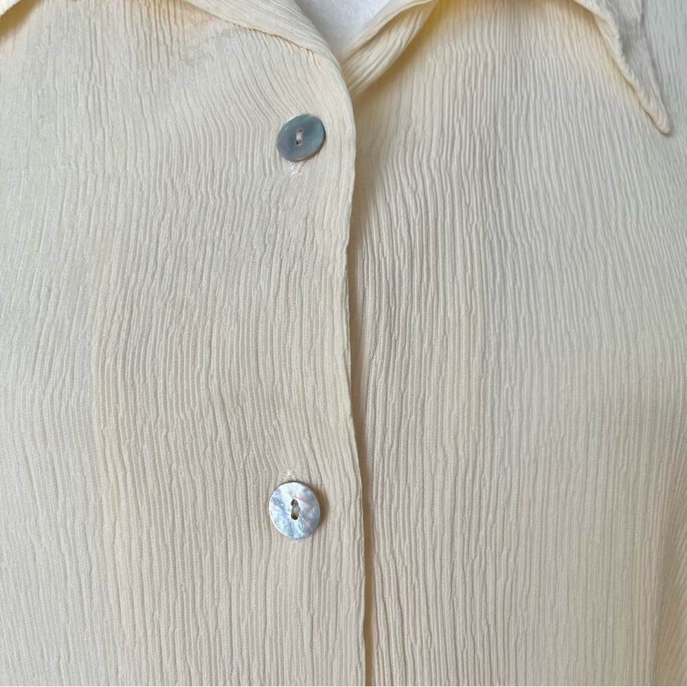 Vintage 100% Silk Butter Yellow Plisse Button Down Shirt Top Large Quiet Luxury - Picture 5 of 10